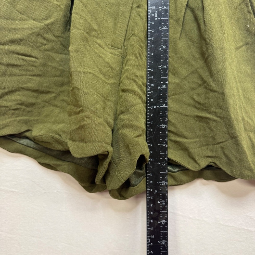 Ee:some Womens Olive Green Scalloped Hem High Waisted Pleated Shorts Size Small - Picture 3 of 7
